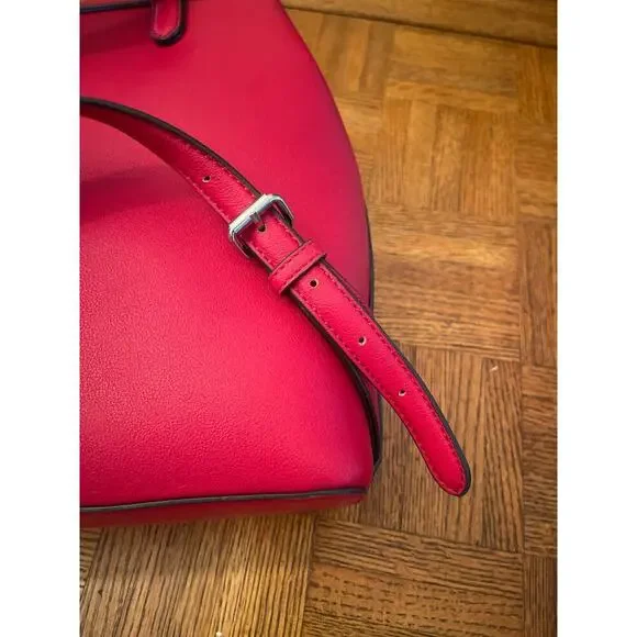 CHAPS VEGAN KEATHER BACKPACK RED - Picture 6 of 7